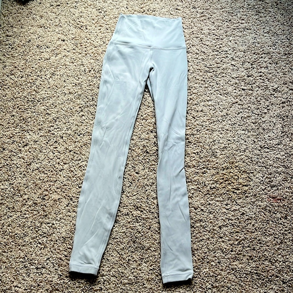 gently worn lululemon leggings